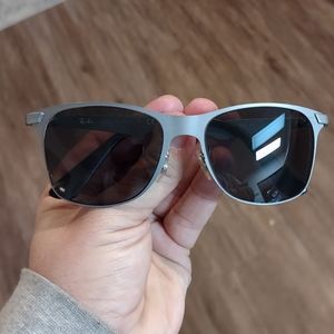 Ray Ban 3521 sunglasses